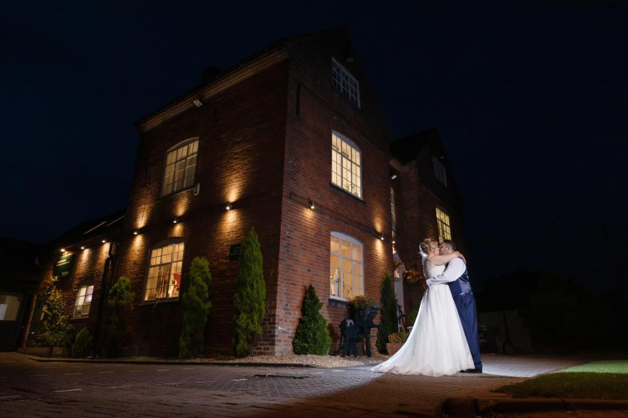 The Barns Hotel Cannock Dış mekan fotoğraf
